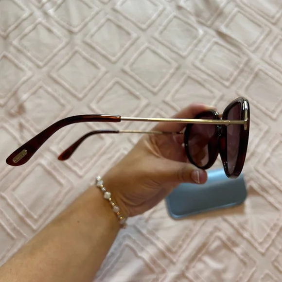 Tom Ford Sunglasses - Picture 7 of 10